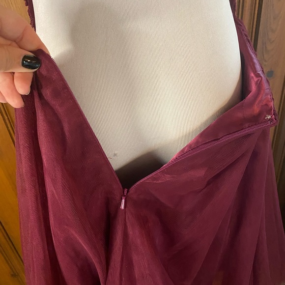 Formal Dress Size Small 7 Halter Beaded Pink Purple Short Length Open Back Prom - Picture 8 of 9